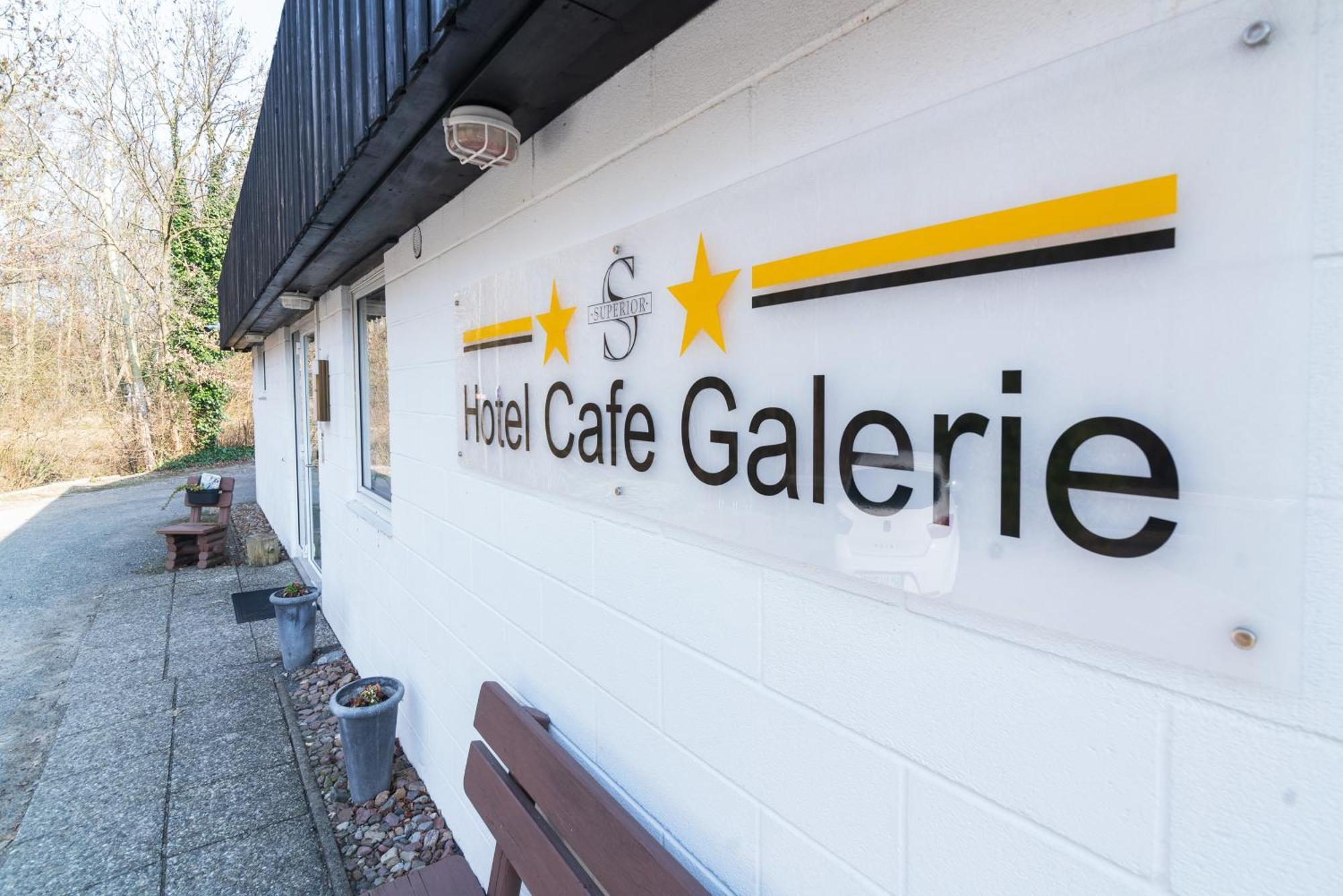 Hotel-Café-Galerie Garbsen Exterior foto
